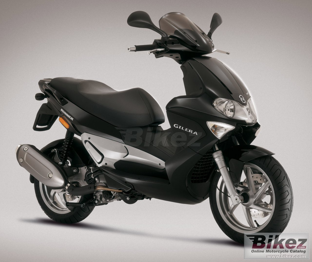 Big Gilera runner vxr 200 picture and wallpaper from Bikez.com